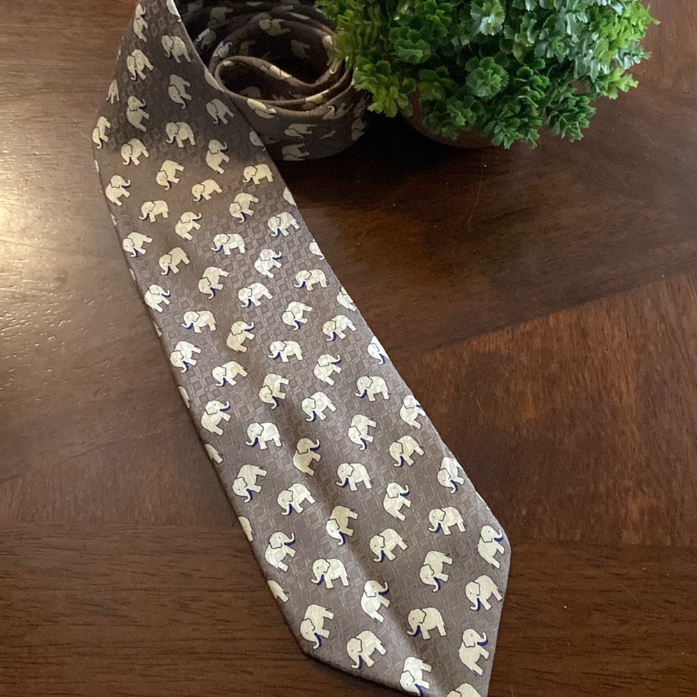 PACO RABANNE PARIS TIE ELEPHANT
